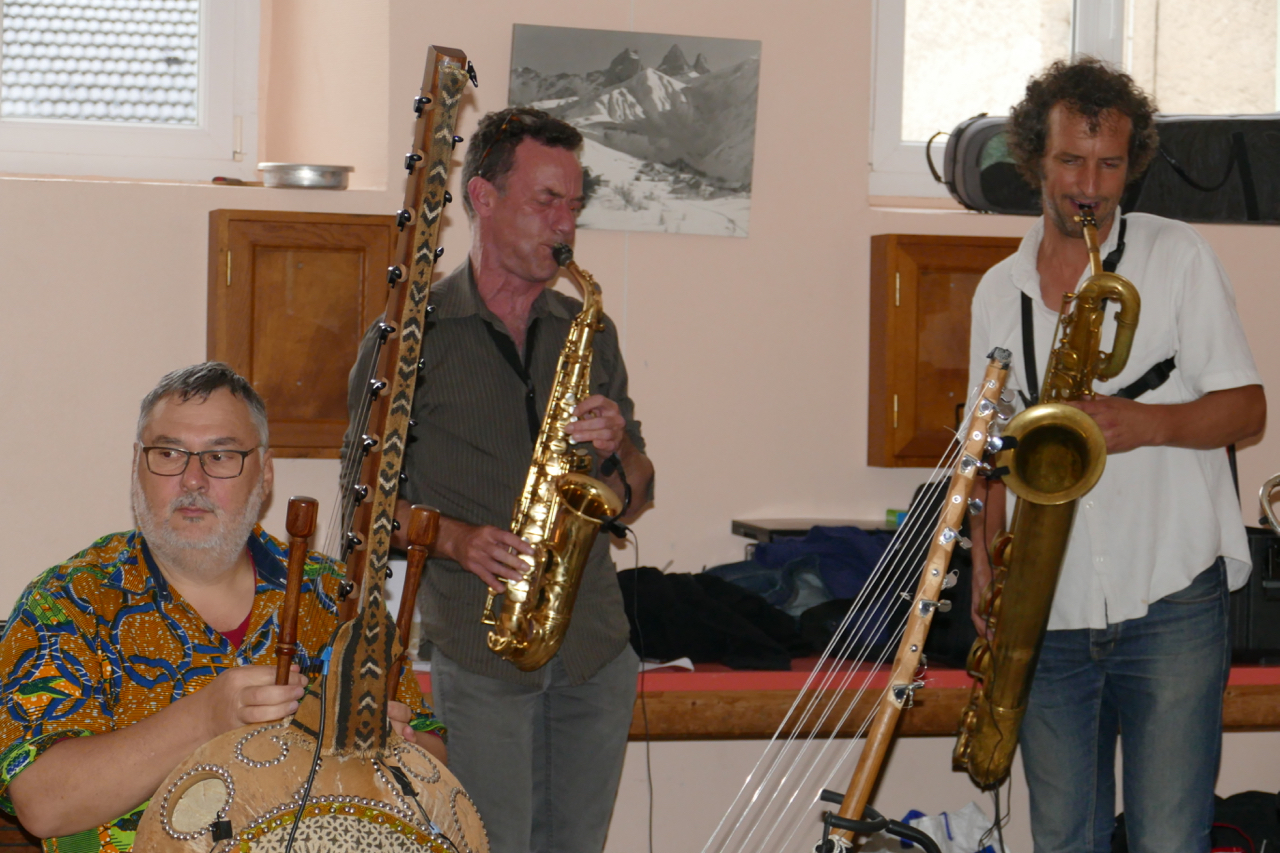 Soirée apéro concert avec le groupe fuxéen 