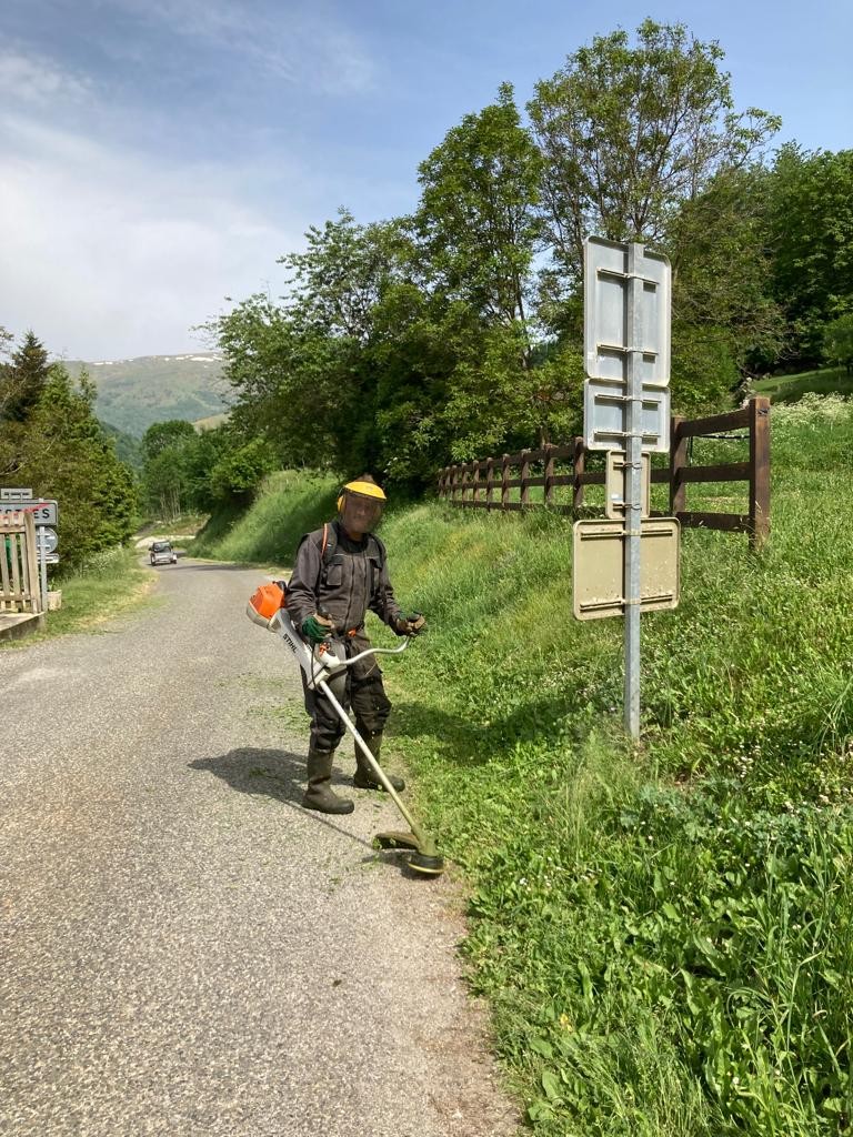 Entretien du village 22 mai 2022