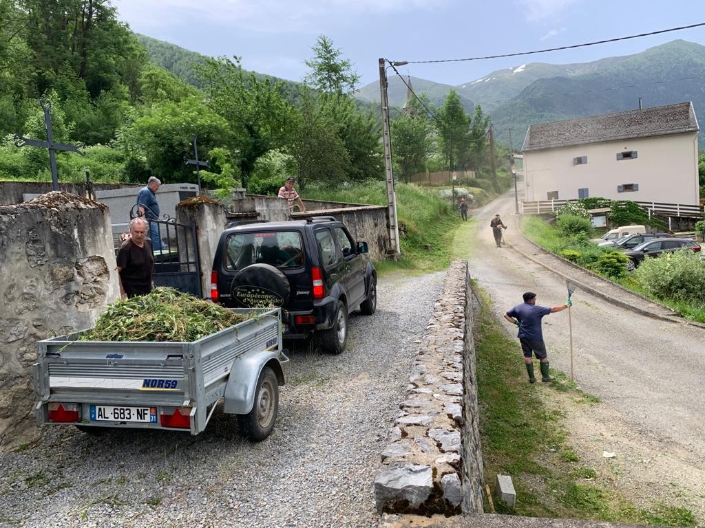 Entretien du village 22 mai 2022